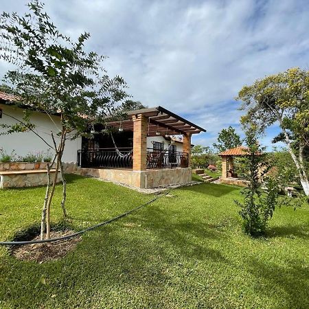 Casa De Campo Villa Tatiana- Mesa De Los Santos Exterior photo